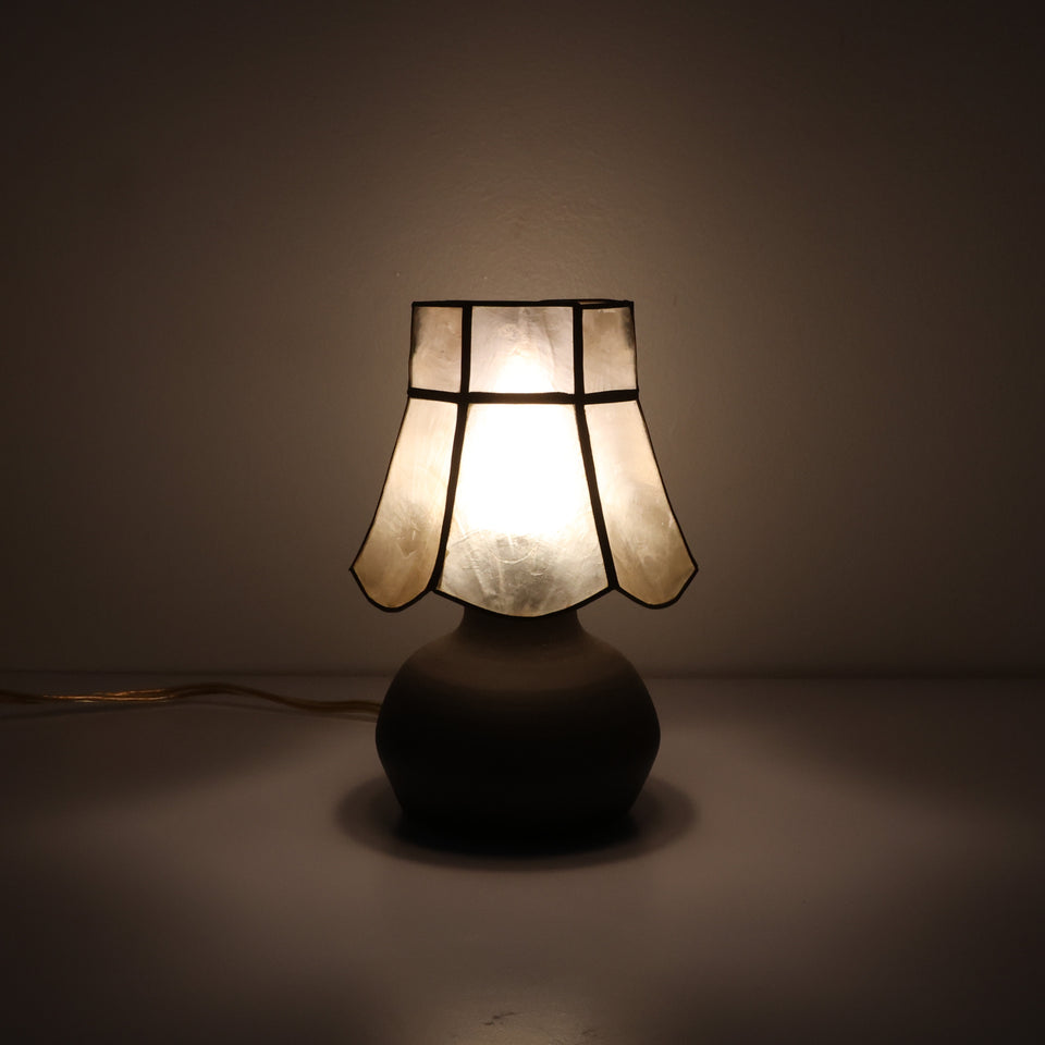 Capiz mini lamp