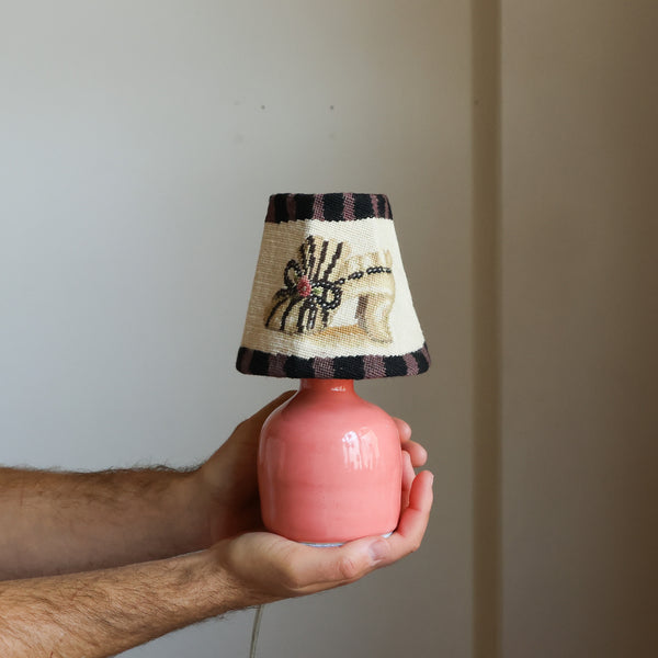 Crochet mini lamp